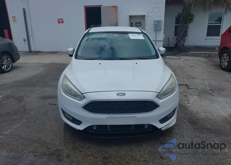 2015 Ford Focus Se из США, поврежденный, VIN 1FADP3K21FL382243